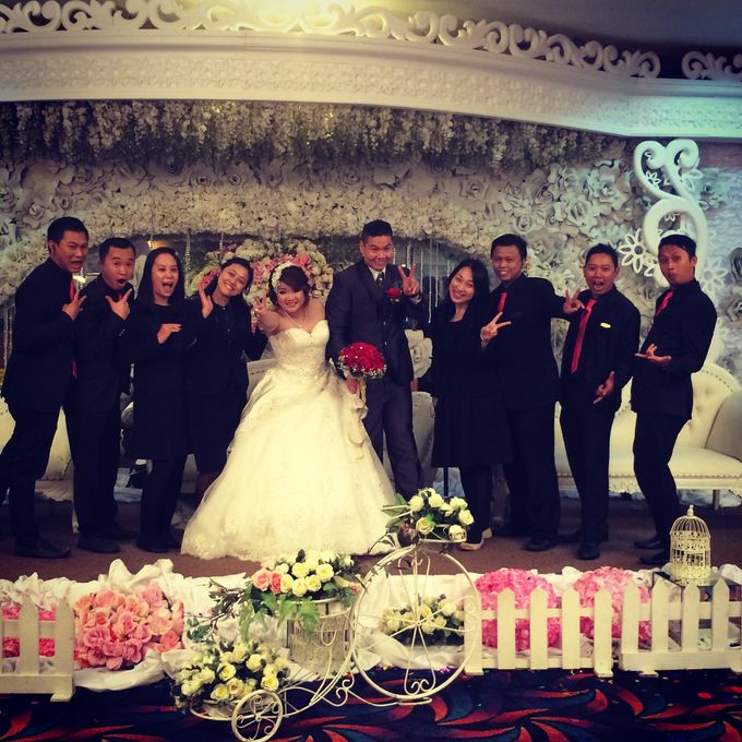 Anton Fira Wedding Day by Serenity wedding organizer - 004 Anton Fira Wedding Day by Serenity wedding organizer - 004