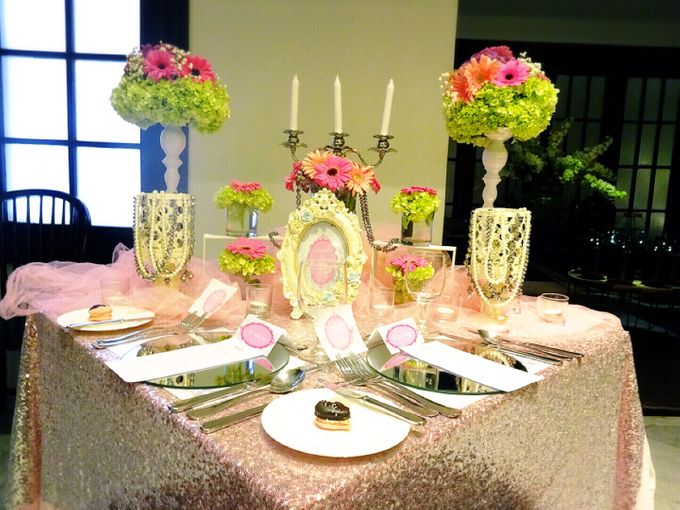 Feeling so pink by Valexis Table Design - 005