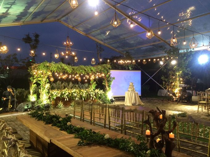 Acara Akad Nikah dan Resepsi Pernikahan Bimo Egiet by Catalina Flora - 007