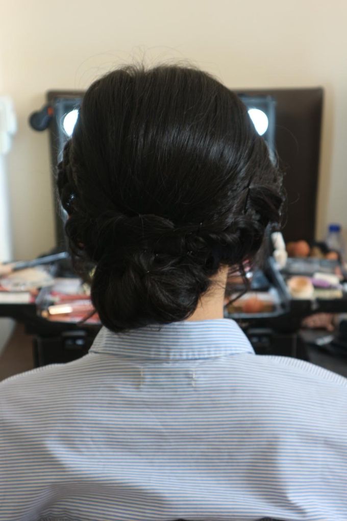Hairdo By Anissa by Anissa Makeup & Hairdo - 001 Hairdo By Anissa by Anissa Makeup & Hairdo - 001