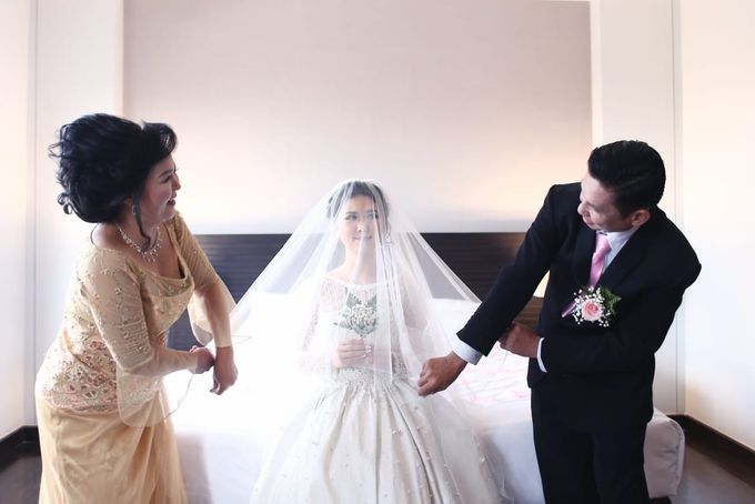 Wedding Day Sastra & Rovita by SHINE PLANNER & ORGANIZER - 006 Wedding Day Sastra & Rovita by SHINE PLANNER & ORGANIZER - 006