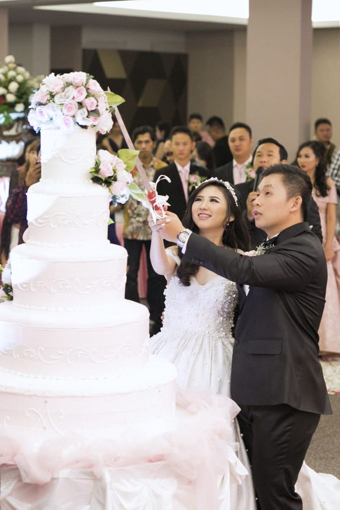 Wedding Day Sastra & Rovita by SHINE PLANNER & ORGANIZER - 026 Wedding Day Sastra & Rovita by SHINE PLANNER & ORGANIZER - 026