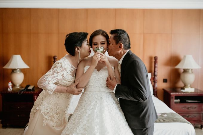Wedding Day Aries & Miranda by SHINE PLANNER & ORGANIZER - 010 Wedding Day Aries & Miranda by SHINE PLANNER & ORGANIZER - 010