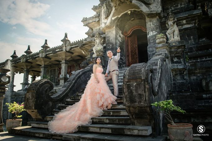 The Pre-Wedding of Sky & Defi by Miracle Wedding Bali - 028 The Pre-Wedding of Sky & Defi by Miracle Wedding Bali - 028