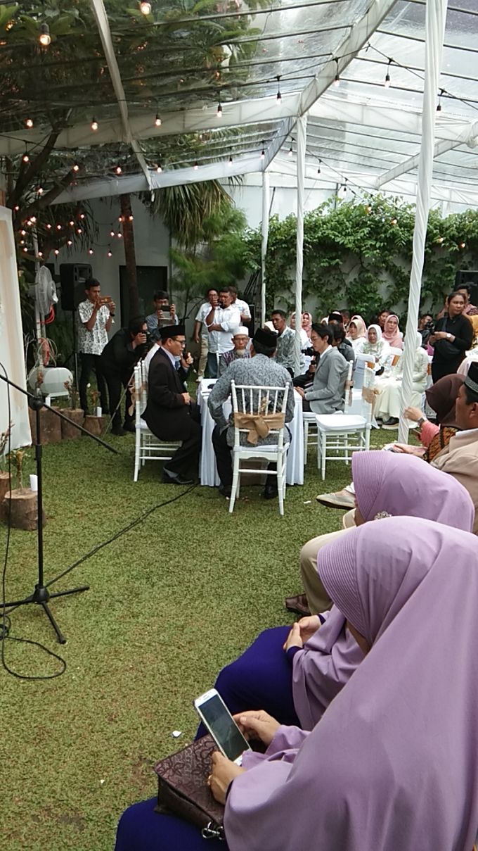 Gerhantari & Gilang Wedding by Bestival Wedding Planner & Organizer - 011