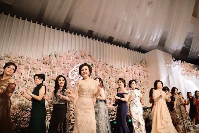 The Wedding Of Esmond & Bertha by Tinara Brides - 045 The Wedding Of Esmond & Bertha by Tinara Brides - 045