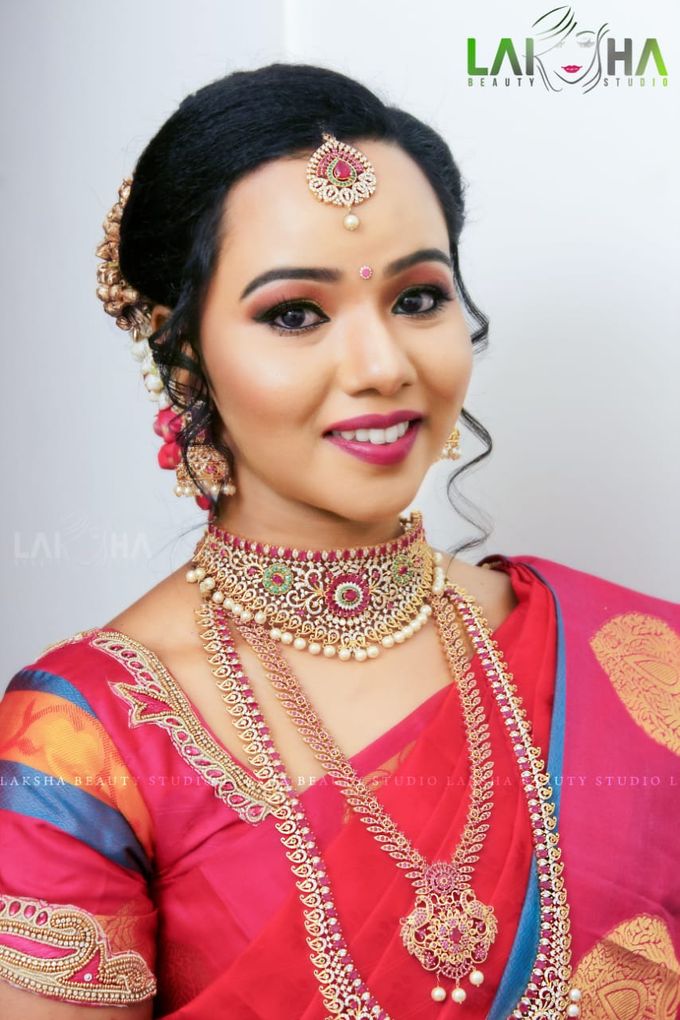 Bridal Makeup by Laksha Beauty Studio - 004