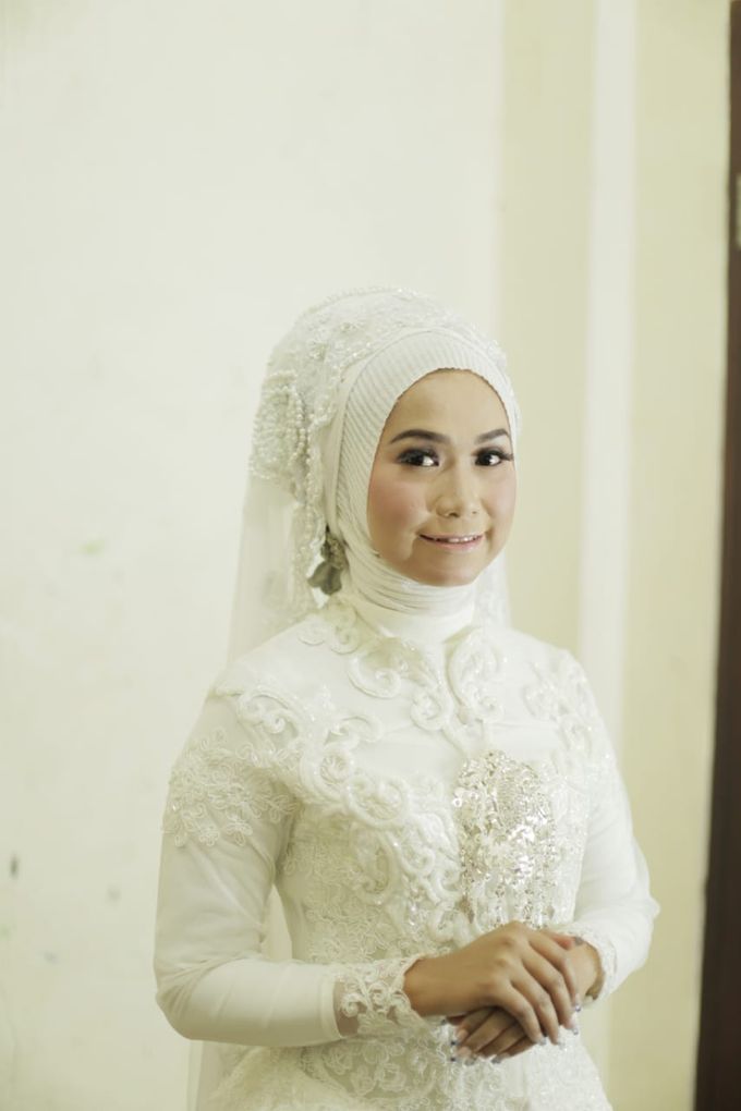 Wedding Dinda by Arum Ndalu Sanggar Rias Pengantin - 008 Wedding Dinda by Arum Ndalu Sanggar Rias Pengantin - 008