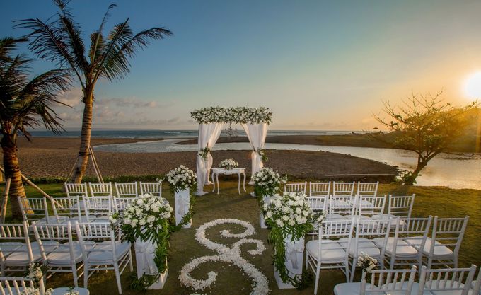 Beach Blessing Ceremony by Honey Wedding & Event Bali - 007 Beach Blessing Ceremony by Honey Wedding & Event Bali - 007