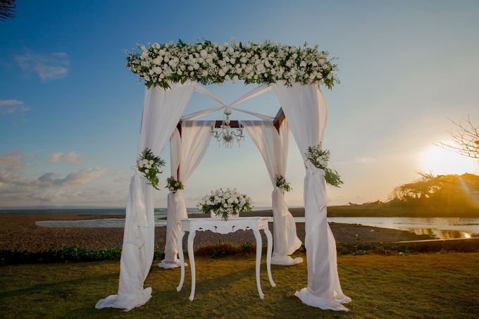 Beach Blessing Ceremony by Honey Wedding & Event Bali - 015