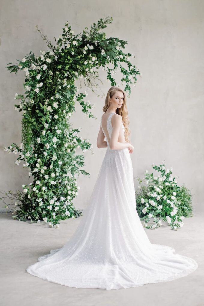 wedding dress by LECIEL DESIGN - 007 wedding dress by LECIEL DESIGN - 007