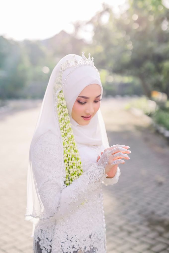 The Wedding Of Tommy & Intan by LAKSMI - Kebaya Muslimah & Islamic Bride - 007