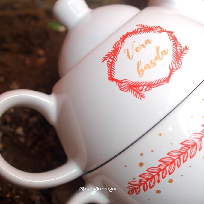 Teko Susun Aladin Wedding Vera&Basda by Mug-App Wedding Souvenir - 004 Teko Susun Aladin Wedding Vera&Basda by Mug-App Wedding Souvenir - 004