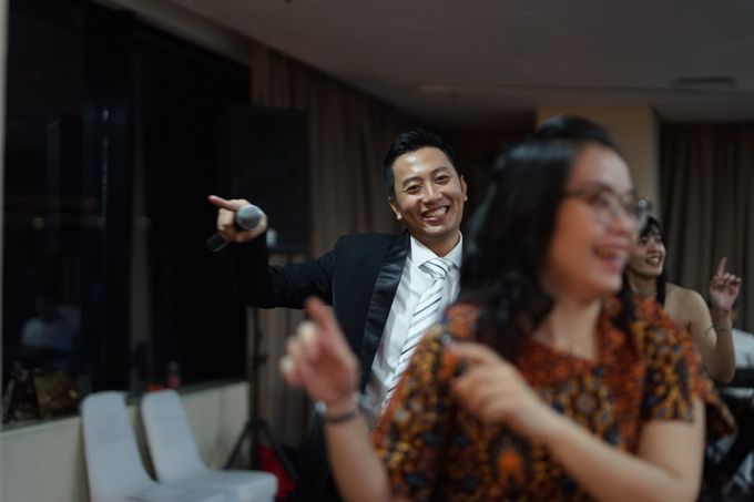 The Wedding Of Antony❤️Winda by Rony Sarono MC, Music Performance, Event Planner - 004 The Wedding Of Antony❤️Winda by Rony Sarono MC, Music Performance, Event Planner - 004