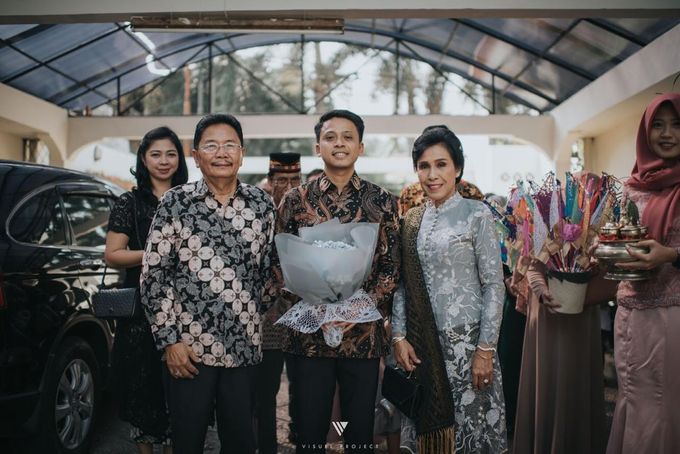 Steffie Putra Engagement by Chandira Wedding Organizer - 002 Steffie Putra Engagement by Chandira Wedding Organizer - 002