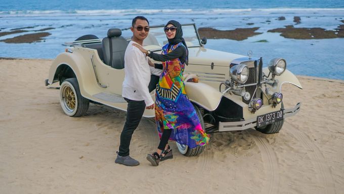 White Classic Car by Bali Classic Community - 009 White Classic Car by Bali Classic Community - 009