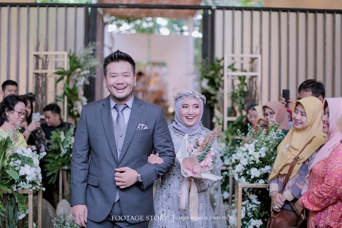 Mr. Adam Halim & Mrs. Monica by Ventlee Groom Centre - 005