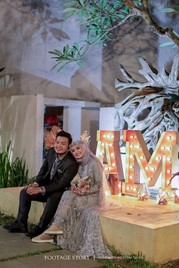 Mr. Adam Halim & Mrs. Monica by Ventlee Groom Centre - 003