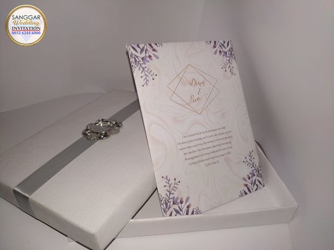 PUTRI & ARISANTO (Mauve-Golden Ornament Box Luxury) by Sanggar Undangan - 006 PUTRI & ARISANTO (Mauve-Golden Ornament Box Luxury) by Sanggar Undangan - 006