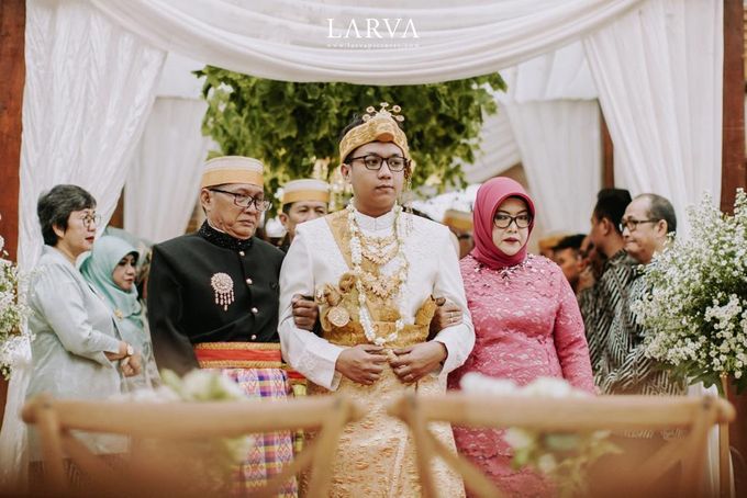 Ratna Giswa - Chandira Wedding Package by Chandira Wedding Organizer - 005 Ratna Giswa - Chandira Wedding Package by Chandira Wedding Organizer - 005
