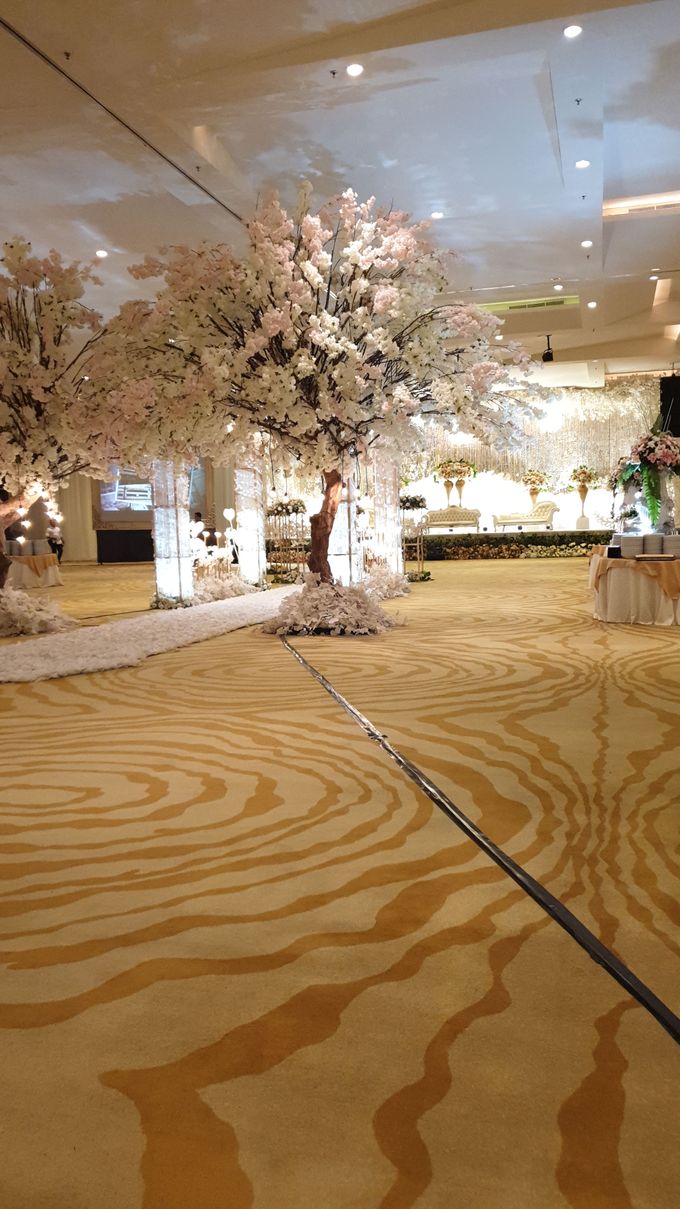 Stephen + Felicia (KUNINGAN CITY BALLROOM) by Pure Organizer - 006 Stephen + Felicia (KUNINGAN CITY BALLROOM) by Pure Organizer - 006