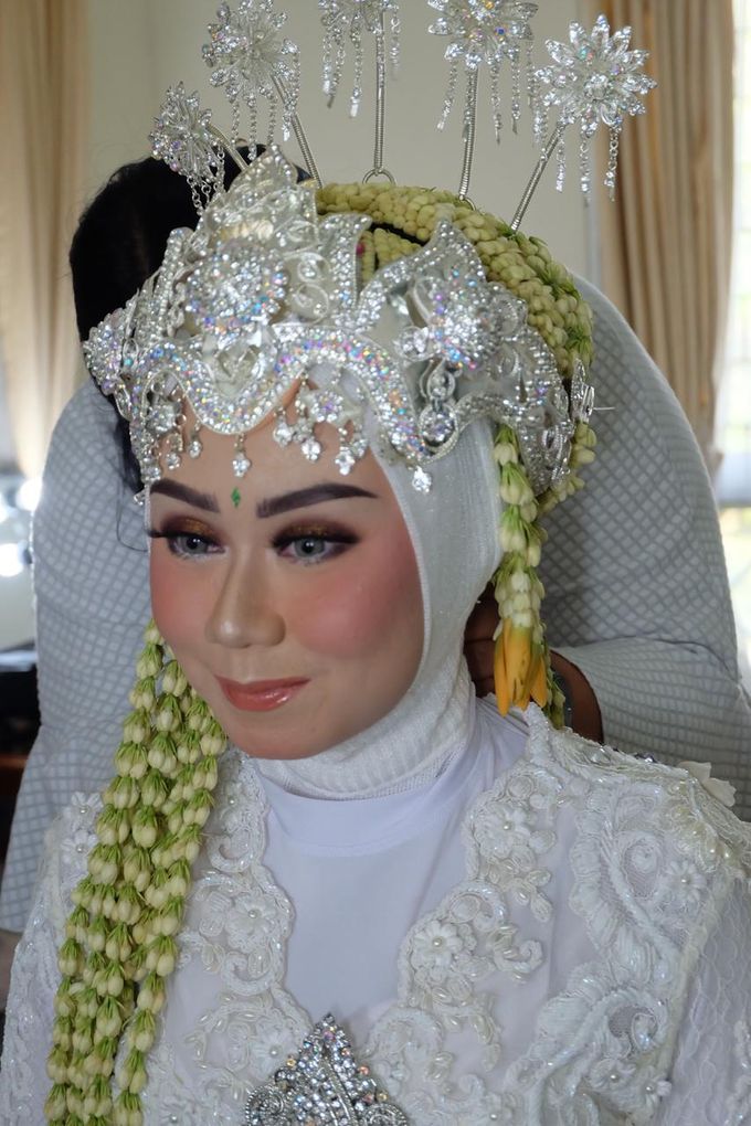 The Wedding ARIN AND NOVRI by Serunniwedding Organizer - 015 The Wedding ARIN AND NOVRI by Serunniwedding Organizer - 015