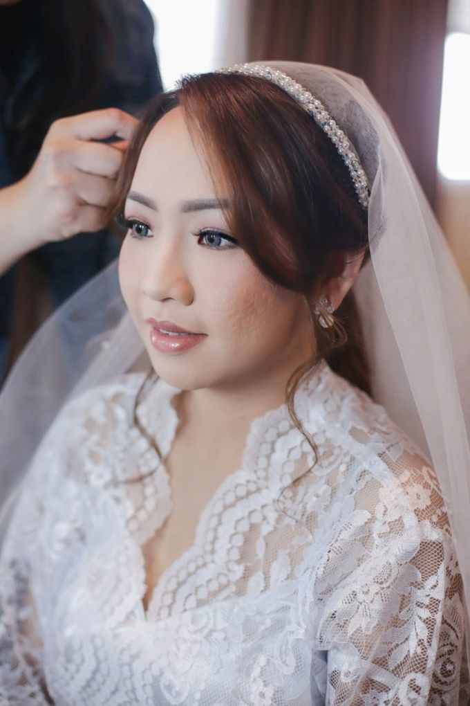 Makeup & Hairdo Preparation For Elfina by Nike Makeup & Hairdo - 005 Makeup & Hairdo Preparation For Elfina by Nike Makeup & Hairdo - 005