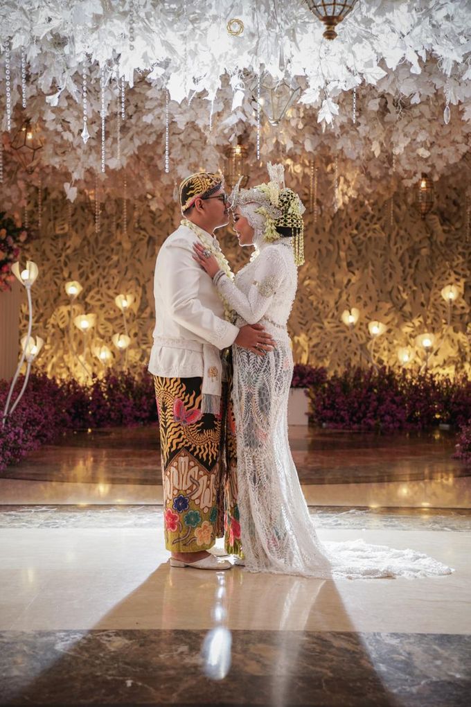 The Wedding Of Saras & Sabil Sundanese Culture by Armadani Organizer - 033 The Wedding Of Saras & Sabil Sundanese Culture by Armadani Organizer - 033