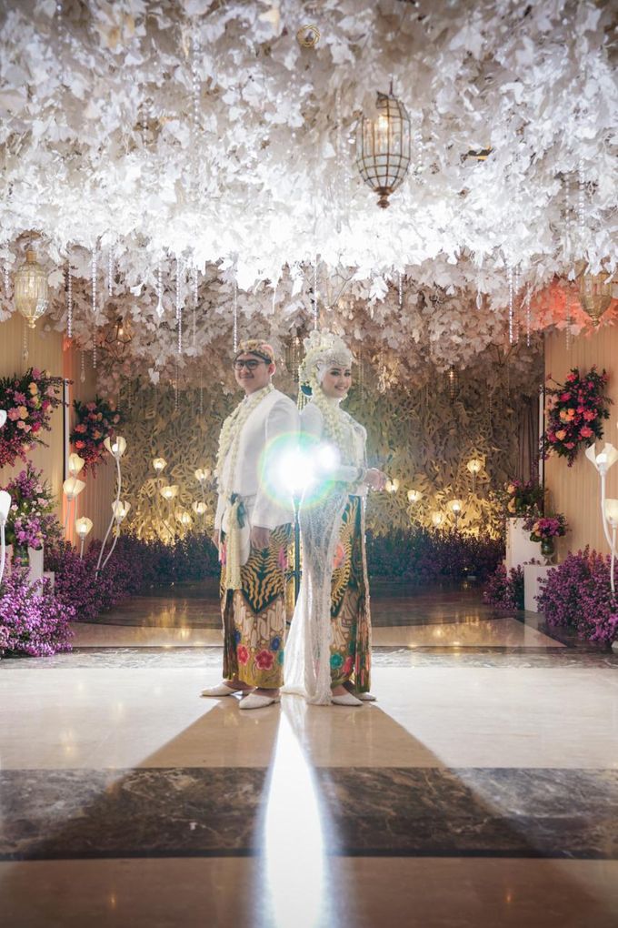 The Wedding Of Saras & Sabil Sundanese Culture by Armadani Organizer - 030 The Wedding Of Saras & Sabil Sundanese Culture by Armadani Organizer - 030