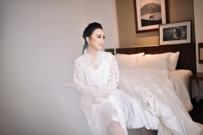 Wedding of Frisian & Tasha @Wyl's Kitchen, Veranda Hotel Pakubuwono by Eugenia Makeup Art - 011