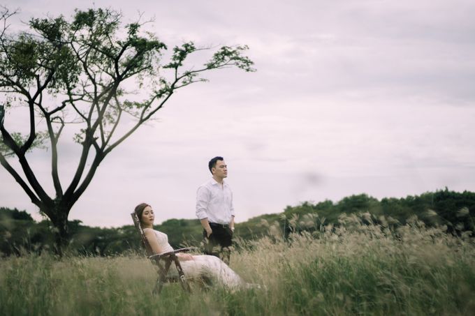 Outdoor Prewedding For Ferdinand & Michelle by Elina Wang Bridal - 006 Outdoor Prewedding For Ferdinand & Michelle by Elina Wang Bridal - 006