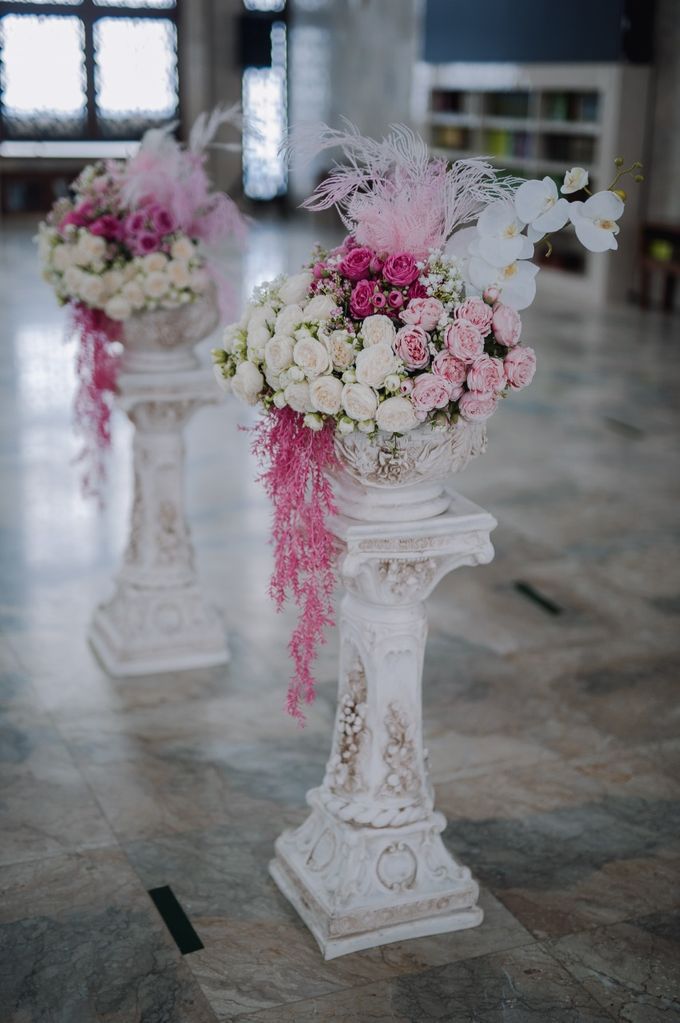 Mutia Dipo - CHANDIRA WEDDING PACKAGE by Chandira Wedding Organizer - 042 Mutia Dipo - CHANDIRA WEDDING PACKAGE by Chandira Wedding Organizer - 042