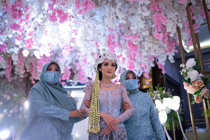 Annisa Ayu's Wedding by Behind the scene - 001