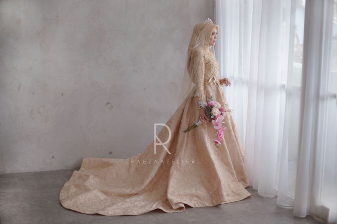 Ball Gown Gold by Raeza Atelier - 004