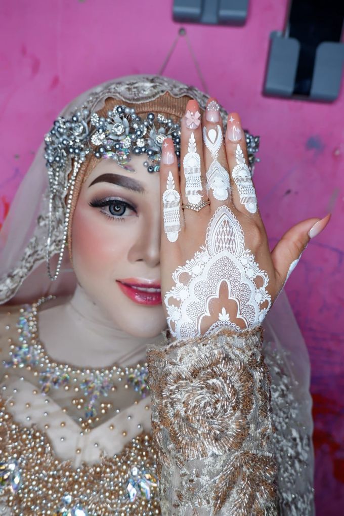 Makeup bride by Dhenia wedding gallery - 008 Makeup bride by Dhenia wedding gallery - 008