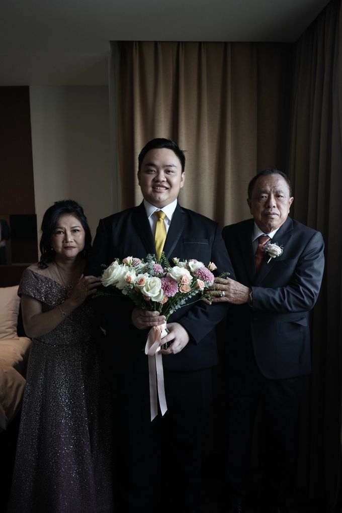 THE WEDDING OF SUHENDRA & YUWINA KARTIKA by Ohana Enterprise - 024