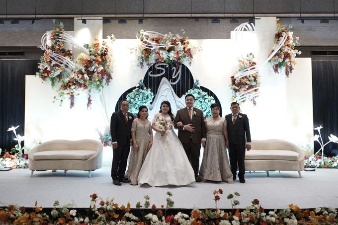 THE WEDDING OF SUHENDRA & YUWINA KARTIKA by Ohana Enterprise - 010