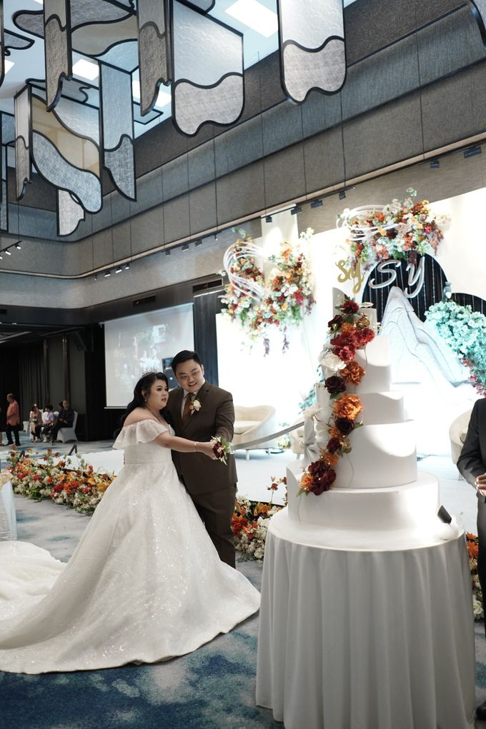 THE WEDDING OF SUHENDRA & YUWINA KARTIKA by Ohana Enterprise - 004