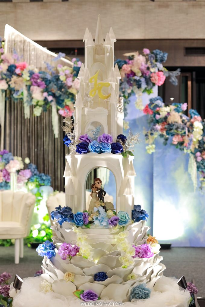 THE WEDDING OF JOHANES & CLARA ALVERINA OENTORO by Hermina Grand Ballroom - 016 THE WEDDING OF JOHANES & CLARA ALVERINA OENTORO by Hermina Grand Ballroom - 016