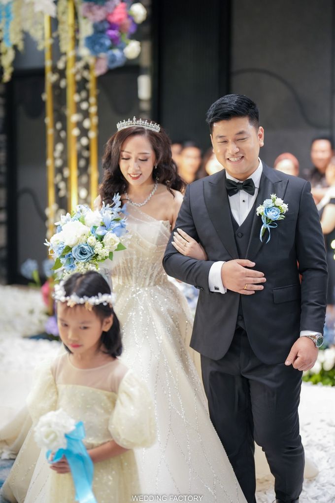 THE WEDDING OF JOHANES & CLARA ALVERINA OENTORO by Hermina Grand Ballroom - 007 THE WEDDING OF JOHANES & CLARA ALVERINA OENTORO by Hermina Grand Ballroom - 007