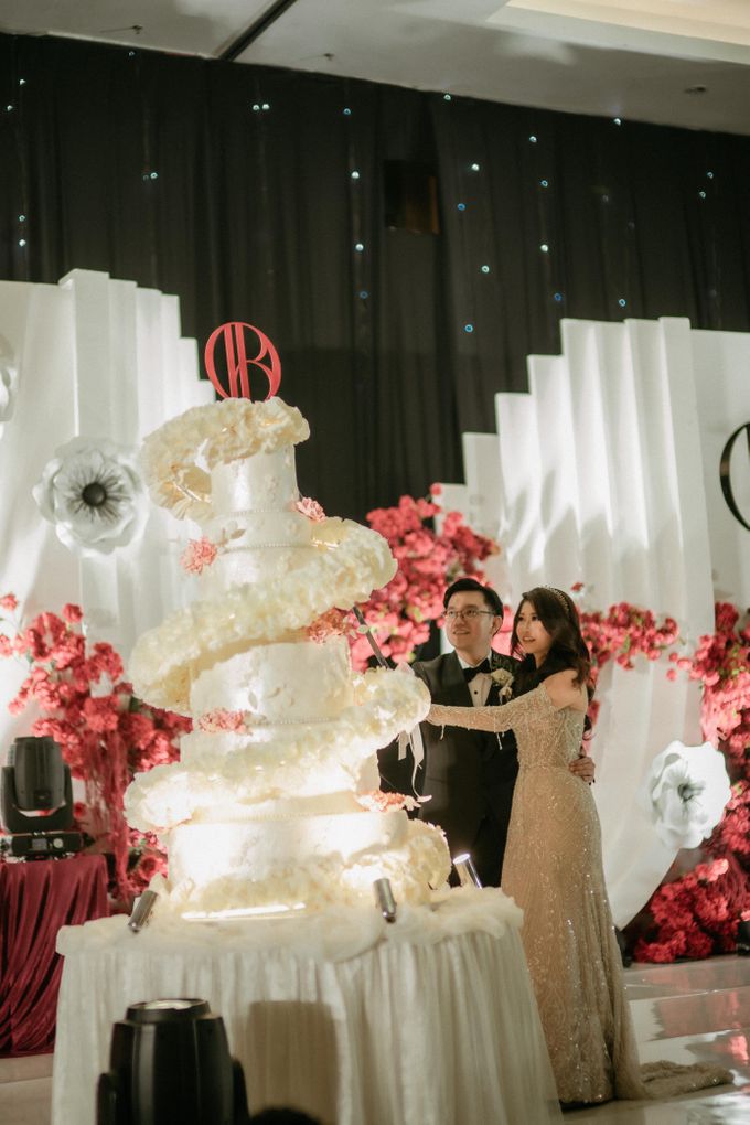 The Wedding Of Angelika Bunga by LAVANI ATELIER - 005