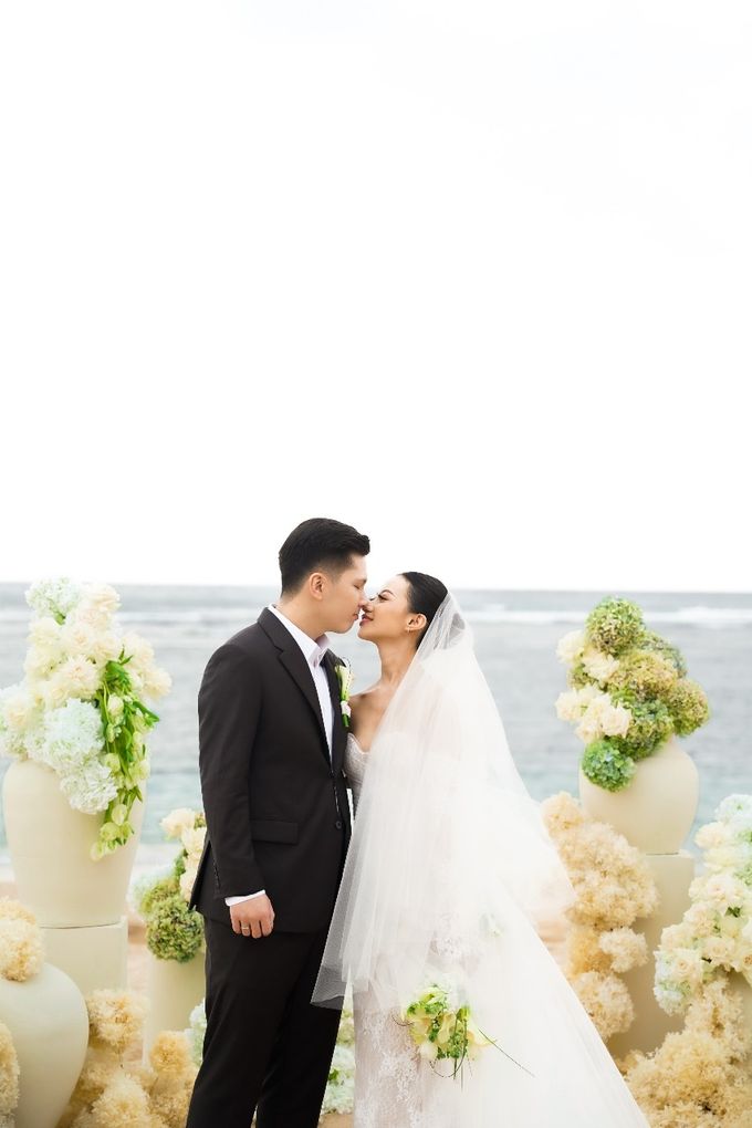Wedding of Nathan & Desya on 12 July 2025 by Novotel Bali Nusa Dua - 004