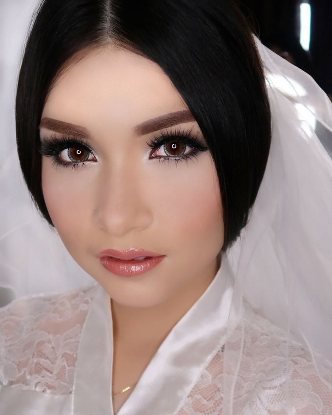 Ms. Ivy (Wedding Airbrush Makeup) by MarisaFe Bridal - 001 Ms. Ivy (Wedding Airbrush Makeup) by MarisaFe Bridal - 001