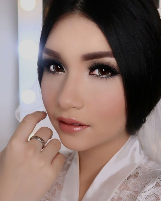 Ms. Ivy (Wedding Airbrush Makeup) by MarisaFe Bridal - 003 Ms. Ivy (Wedding Airbrush Makeup) by MarisaFe Bridal - 003