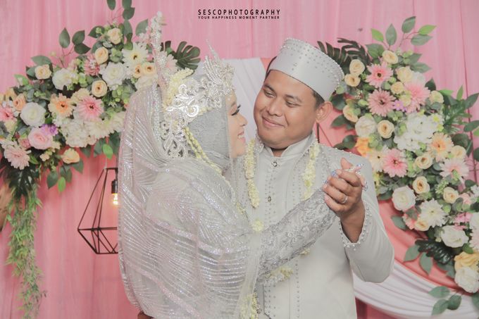 Intimate Wedding Of Elmi & Wahyu by @birata.decor - 007