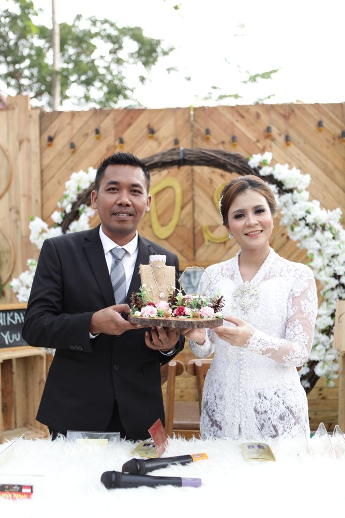 The Wedding of Supri & Delvi ❤️ by Favor Brides - 009 The Wedding of Supri & Delvi ❤️ by Favor Brides - 009