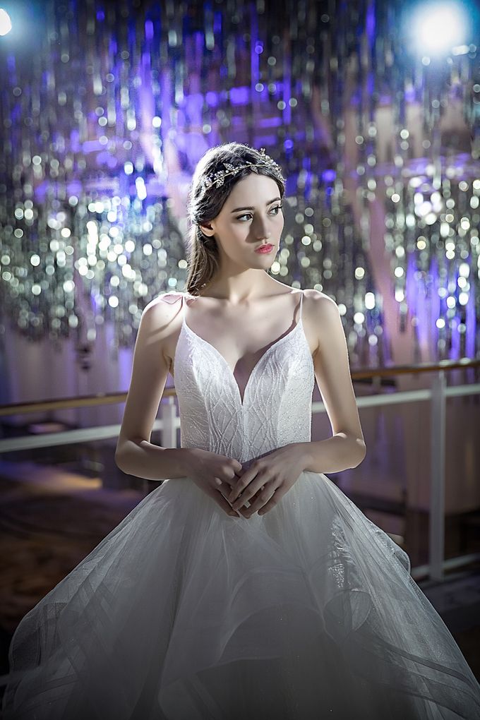 Bridal Gown Collection Luminous by La Belle Couture Weddings Pte Ltd - 007 Bridal Gown Collection Luminous by La Belle Couture Weddings Pte Ltd - 007