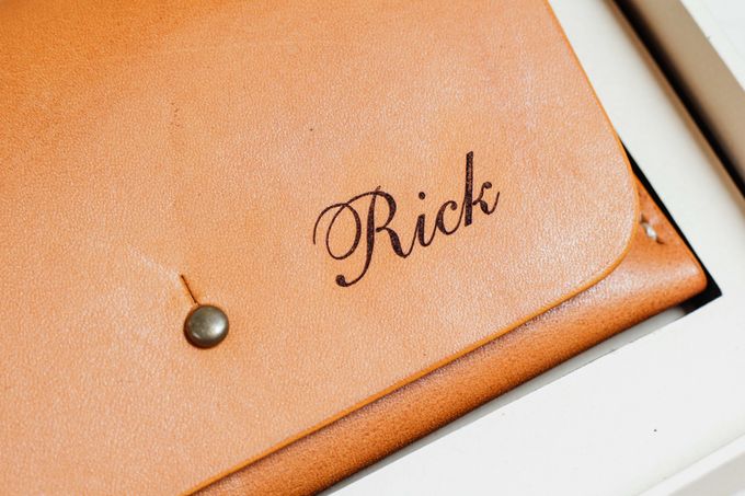 Rick & Joanne - Card Case by Rove Gift - 005