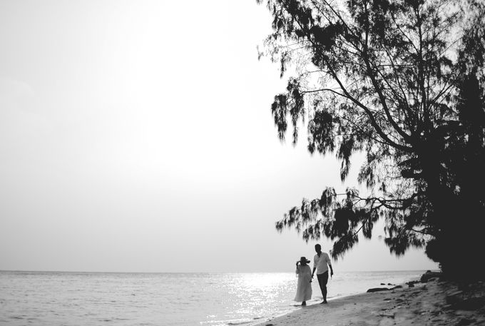 Prewedding Outdoor by RealShoot Photography - 002