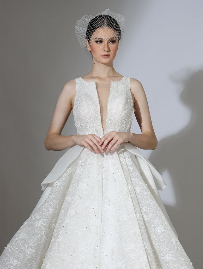 Wedding Gown by LOTA | LAURENT AGUSTINE - 011 Wedding Gown by LOTA | LAURENT AGUSTINE - 011